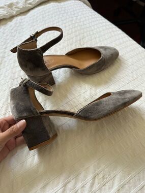 EUC J. Crew Ankle Strap Heels